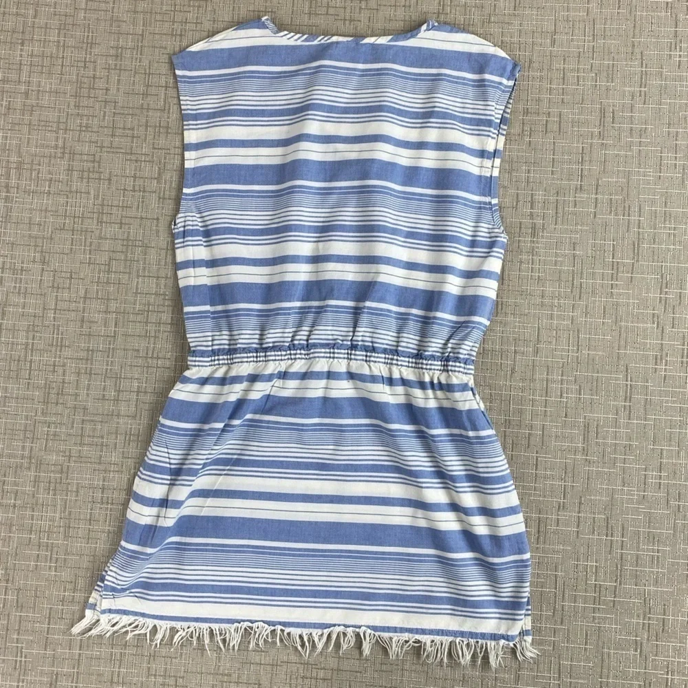 Lands End blue white